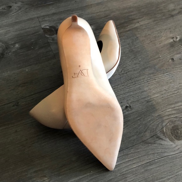 DVF NUDE LEATHER HEELS - Picture 4 of 4